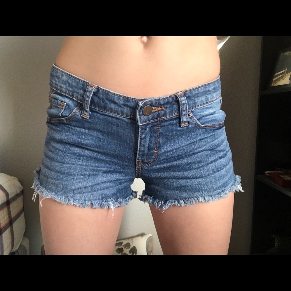 Cutoff shorts fray